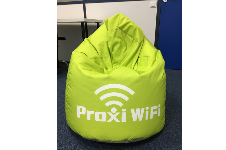 Poufs Publicitaires pour Votre Communication